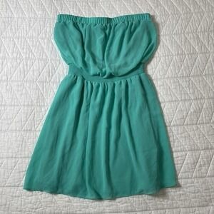 express green strapless dress Ellie Forest Green Strapless Mini Dress - US 12